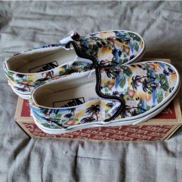 Vans Classic Slip On Aloha Women 5 Black White VNOA5AO86WC (2021) 112025 - Picture 6 of 7